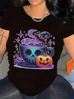 Women'S Black T-Shirt with Halloween-Themed Skull & Pumpkin Design - Short Sleeve
